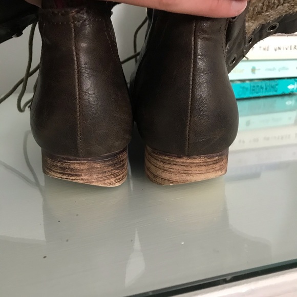 Brown Leather Madden Girl Combat Boots - Picture 4 of 5